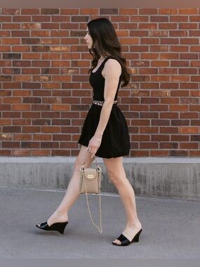Inez Carmen Wedge heel in Black Abrasivato size 10